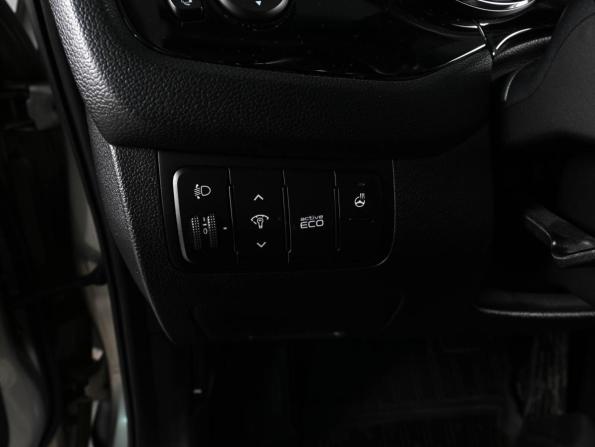 Kia Ceed II Рестайлинг с пробегом 2015 года, цена 1 399 000 рублей, 76664 км, хэтчбек, Автокод Объявления