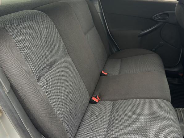 Ford Focus I Рестайлинг с пробегом 2002 года, цена 230 000 рублей, 270617 км, хэтчбек, Автокод Объявления