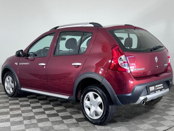 Renault Sandero I с пробегом 2013 года, цена 797 000 рублей, 84800 км, хэтчбек, Автокод Объявления