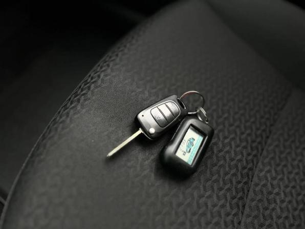 Kia Rio III Рестайлинг с пробегом 2015 года, цена 1 059 000 рублей, 136000 км, седан, Автокод Объявления
