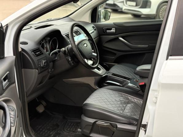 Ford Kuga I с пробегом 2012 года, цена 1 125 000 рублей, 323697 км, внедорожник, Автокод Объявления