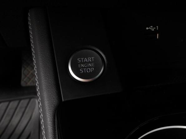 Audi A5 II (F5) Рестайлинг с пробегом 2020 года, цена 3 659 000 рублей, 78196 км, лифтбек, Автокод Объявления