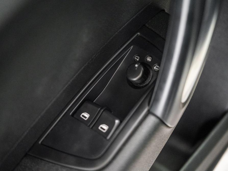 Audi A1 I (8X) Иркутск  - изображение 18