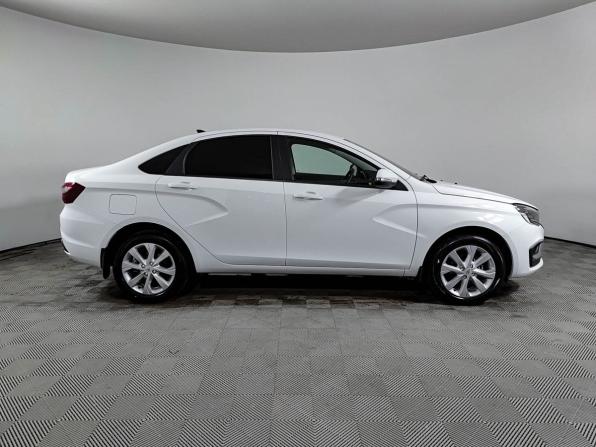 Lada (ВАЗ) Vesta I Рестайлинг (NG) с пробегом 2024 года, цена 1 390 000 рублей, 14000 км, седан, Автокод Объявления