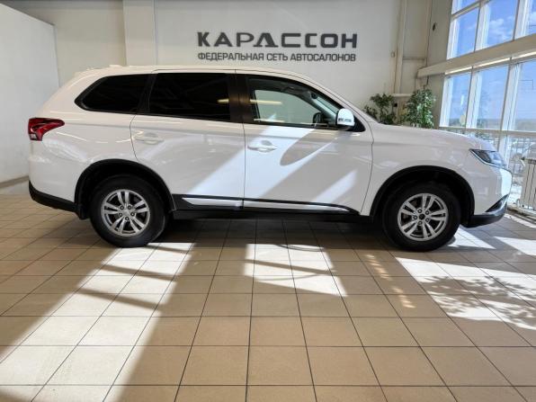 Mitsubishi Outlander III Рестайлинг 2 с пробегом 2018 года, цена 1 975 000 рублей, 97526 км, внедорожник, Автокод Объявления