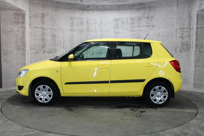 Skoda Fabia II Рестайлинг с пробегом 2010 года, цена 454 000 рублей, 128690 км, хэтчбек, Автокод Объявления