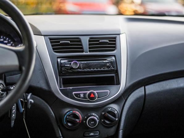 Hyundai Solaris I с пробегом 2012 года, цена 530 000 рублей, 213152 км, седан, Автокод Объявления