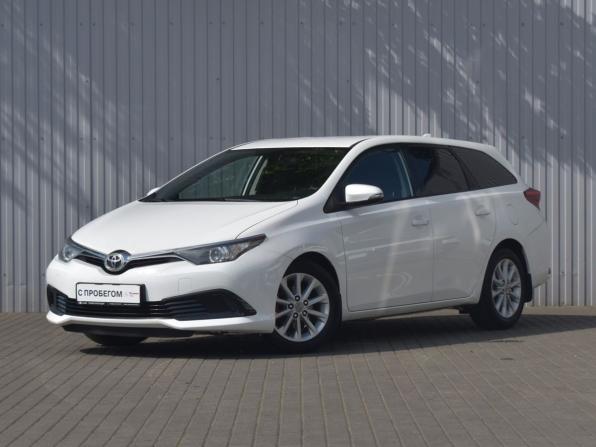 Toyota Auris II Рестайлинг с пробегом 2018 года, цена 1 449 000 рублей, 130273 км, универсал, Автокод Объявления