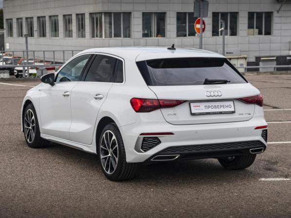 Audi A3 IV (8Y) с пробегом 2021 года, цена 2 749 000 рублей, 59341 км, хэтчбек, Автокод Объявления