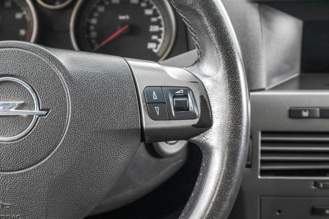 Opel Astra H Рестайлинг с пробегом 2006 года, цена 499 000 рублей, 192000 км, хэтчбек, Автокод Объявления