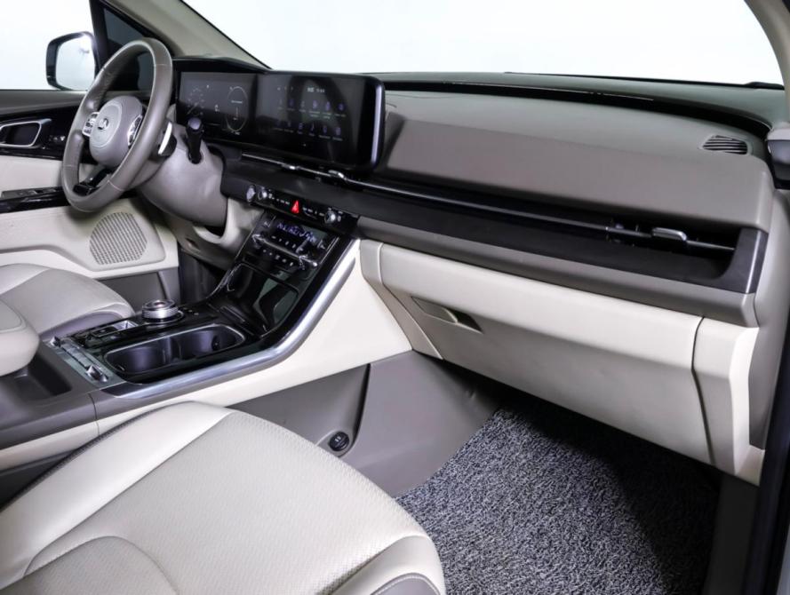 Kia Carnival IV Москва  - изображение 16