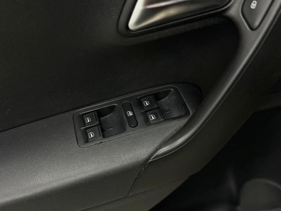 Volkswagen Polo V Рестайлинг Казань  - изображение 15