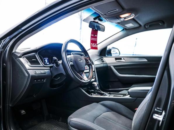 Hyundai Sonata VII (LF) Рестайлинг с пробегом 2018 года, цена 1 550 000 рублей, 76603 км, седан, Автокод Объявления