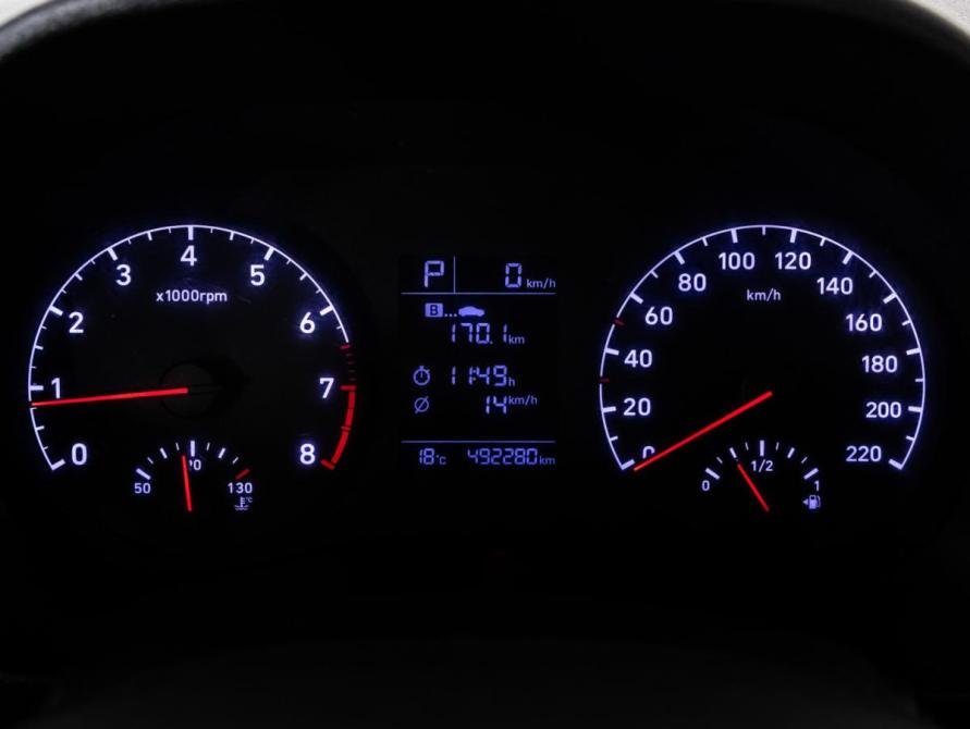Hyundai Solaris II Санкт-Петербург  - изображение 15
