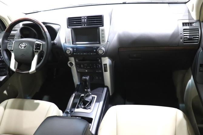 Toyota Land Cruiser Prado 150 Series с пробегом 2011 года, цена 2 760 000 рублей, 350334 км, внедорожник, Автокод Объявления