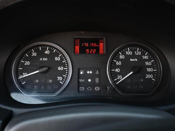 Renault Logan I Рестайлинг с пробегом 2014 года, цена 454 000 рублей, 176197 км, седан, Автокод Объявления