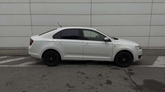 Skoda Rapid I с пробегом 2015 года, цена 470 000 рублей, 386751 км, лифтбек, Автокод Объявления