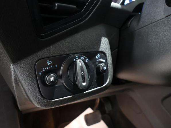 Ford Kuga II с пробегом 2015 года, цена 1 320 000 рублей, 133454 км, внедорожник, Автокод Объявления