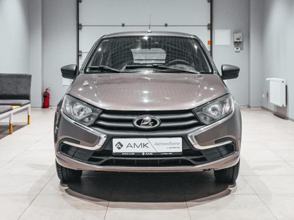 Lada (ВАЗ) Granta I Рестайлинг с пробегом 2020 года, цена 517 327 рублей, 215604 км, хэтчбек, Автокод Объявления