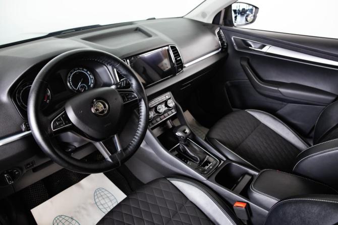 Skoda Karoq I с пробегом 2020 года, цена 2 549 000 рублей, 66500 км, внедорожник, Автокод Объявления