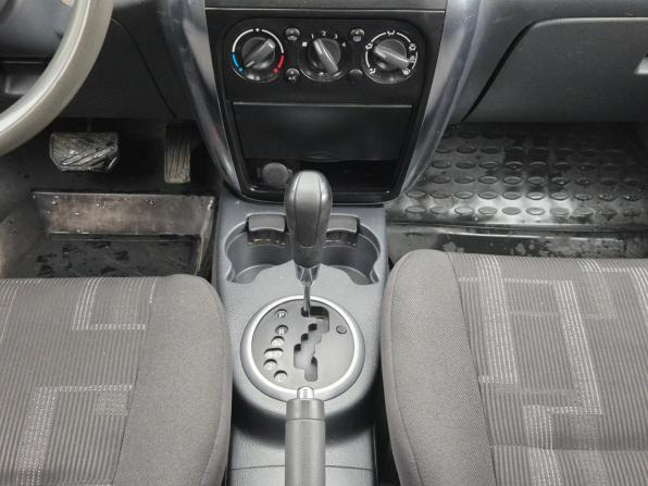 Suzuki SX4 I (Classic) Рестайлинг с пробегом 2010 года, цена 700 000 рублей, 211532 км, седан, Автокод Объявления