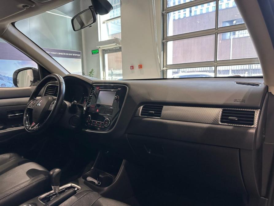 Mitsubishi Outlander III Рестайлинг 2 Москва  - изображение 10