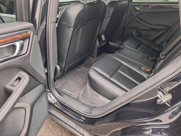 Porsche Macan I с пробегом 2014 года, цена 2 550 000 рублей, 88485 км, внедорожник, Автокод Объявления