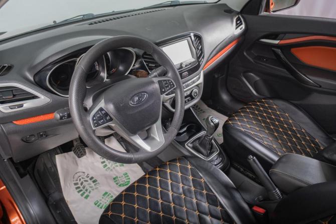 Lada (ВАЗ) Vesta I с пробегом 2019 года, цена 999 000 рублей, 111500 км, седан, Автокод Объявления
