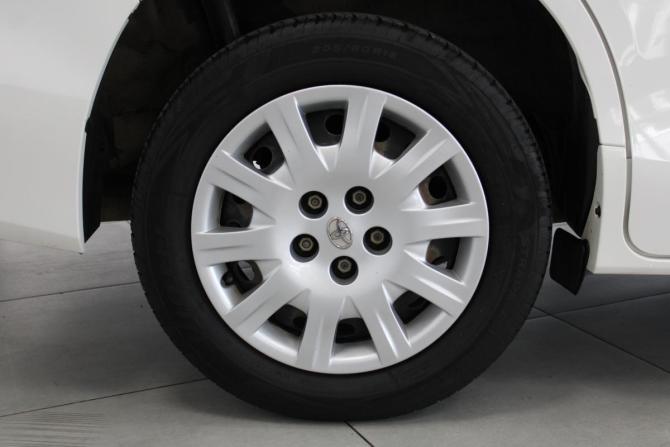 Toyota Voxy III (R80) с пробегом 2016 года, цена 2 085 000 рублей, 98976 км, минивэн, Автокод Объявления