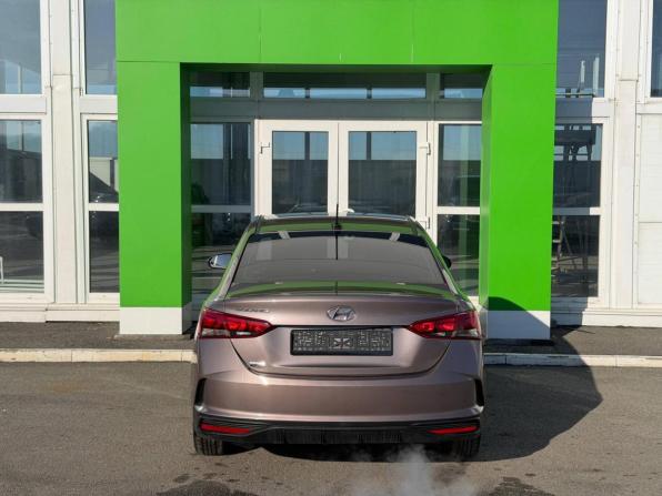 Hyundai Solaris II Рестайлинг с пробегом 2021 года, цена 1 589 000 рублей, 94962 км, седан, Автокод Объявления