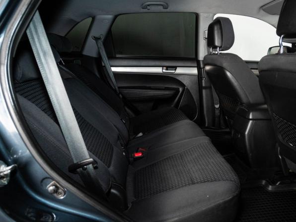 Kia Sorento II с пробегом 2011 года, цена 1 078 000 рублей, 241000 км, внедорожник, Автокод Объявления