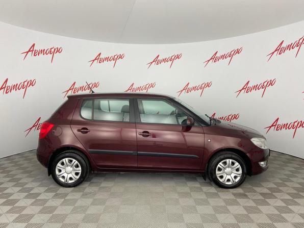 Skoda Fabia II Рестайлинг с пробегом 2012 года, цена 649 000 рублей, 100149 км, хэтчбек, Автокод Объявления