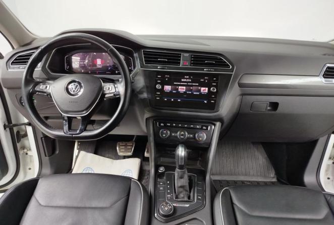 Volkswagen Tiguan II с пробегом 2020 года, цена 3 712 000 рублей, 83509 км, внедорожник, Автокод Объявления