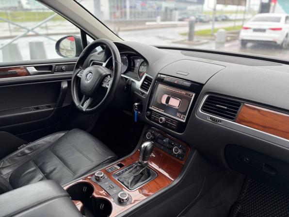 Volkswagen Touareg II с пробегом 2011 года, цена 1 345 000 рублей, 541000 км, внедорожник, Автокод Объявления
