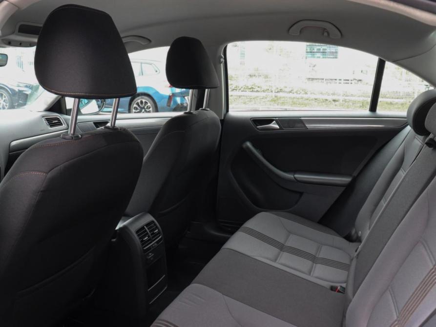 Volkswagen Jetta VI Рестайлинг Химки  - изображение 10