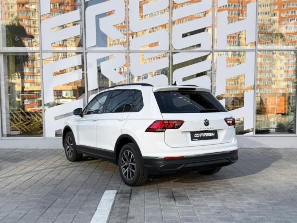 Volkswagen Tiguan II Рестайлинг с пробегом 2021 года, цена 2 879 000 рублей, 49251 км, внедорожник, Автокод Объявления