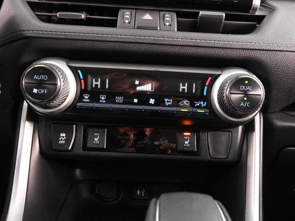 Toyota RAV4 V (XA50) с пробегом 2019 года, цена 2 649 000 рублей, 182372 км, внедорожник, Автокод Объявления