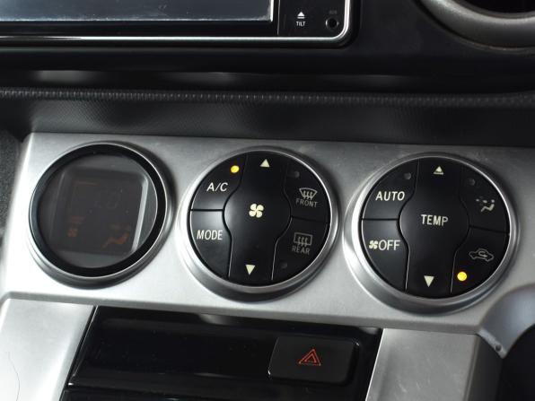 Toyota Corolla Rumion с пробегом 2010 года, цена 844 995 рублей, 269702 км, универсал, Автокод Объявления
