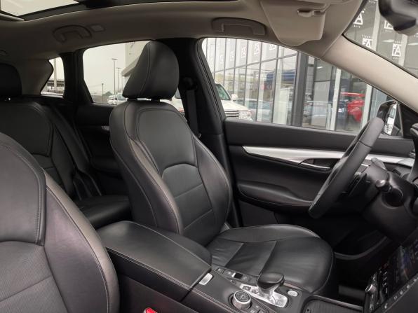 Infiniti QX50 II с пробегом 2018 года, цена 2 450 000 рублей, 171000 км, внедорожник, Автокод Объявления