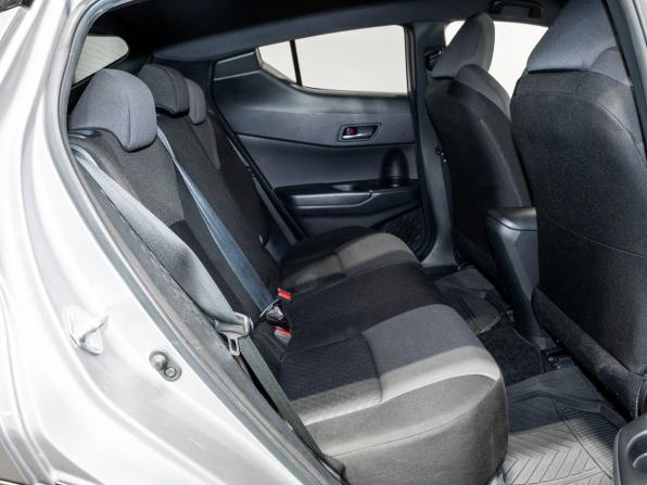Toyota C-HR I Рестайлинг с пробегом 2019 года, цена 1 865 000 рублей, 94800 км, внедорожник, Автокод Объявления