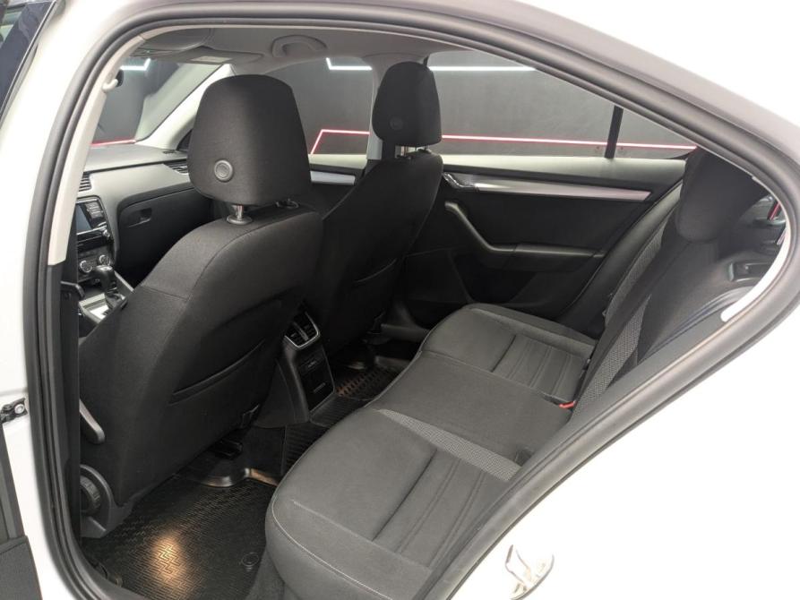 Skoda Octavia III (A7) Рестайлинг Москва  - изображение 5