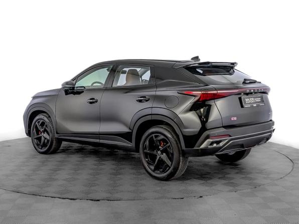 Omoda C5 I с пробегом 2023 года, цена 1 755 000 рублей, 32358 км, внедорожник, Автокод Объявления