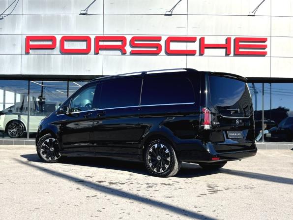Mercedes-Benz V-Класс III (W447) Рестайлинг 2 с пробегом 2024 года, цена 13 600 000 рублей, 6436 км, минивэн, Автокод Объявления
