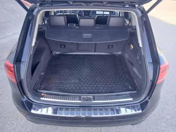 Volkswagen Touareg II с пробегом 2012 года, цена 2 100 000 рублей, 239951 км, внедорожник, Автокод Объявления