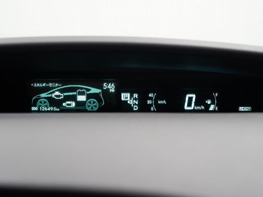 Toyota Prius III (XW30) Чита  - изображение 11