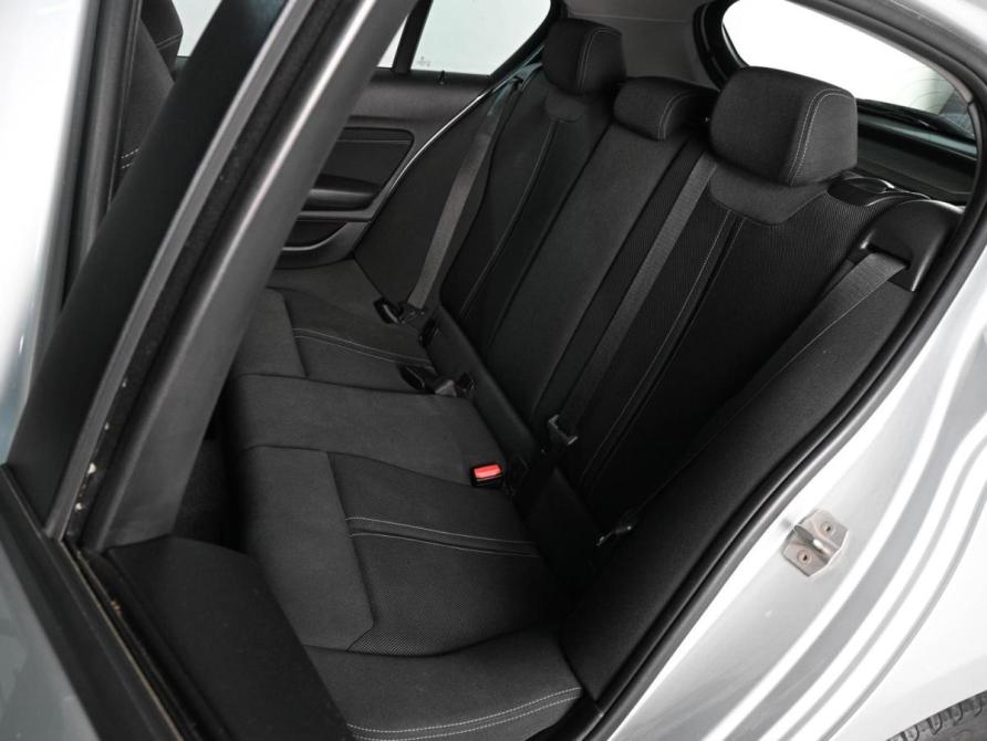 BMW 1 серии II (F20/F21) Рестайлинг 2 Ростов-на-Дону  - изображение 9