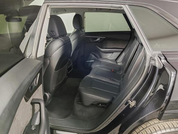 Audi Q8 I (4M) с пробегом 2019 года, цена 6 399 000 рублей, 87926 км, внедорожник, Автокод Объявления