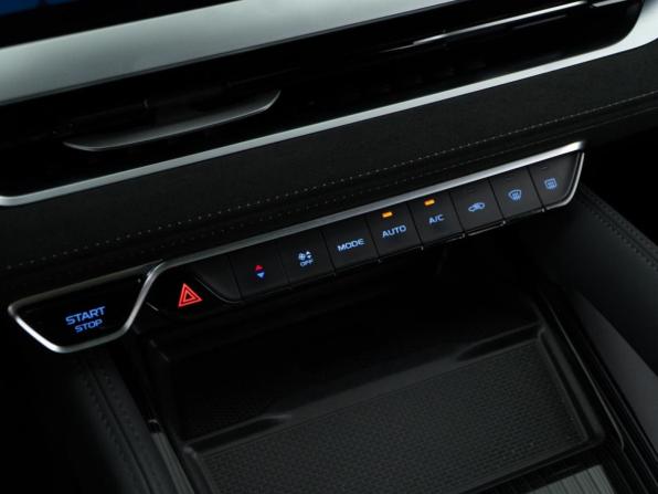 Geely Monjaro I с пробегом 2024 года, цена 3 898 999 рублей, 13516 км, внедорожник, Автокод Объявления