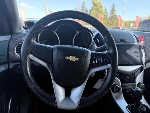 Chevrolet Cruze I Рестайлинг с пробегом 2014 года, цена 620 000 рублей, 291311 км, хэтчбек, Автокод Объявления