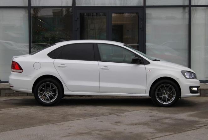 Volkswagen Polo V Рестайлинг с пробегом 2017 года, цена 970 000 рублей, 169629 км, седан, Автокод Объявления